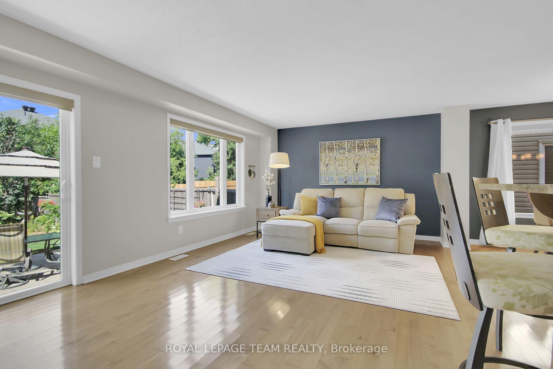 Photo 6 of 363 Celtic Ridge Crescent, Ottawa, Kanata - Morgan's Grant/South March — HOMEH