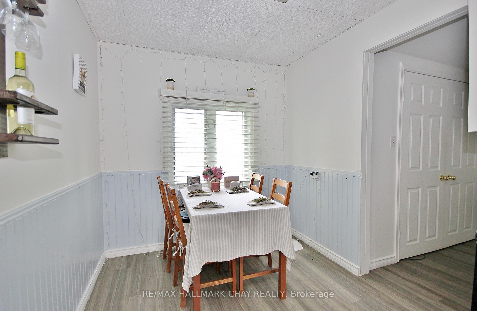 Photo 3 of 1110 Lindy Lane, Innisfil, Gilford — HOMEH