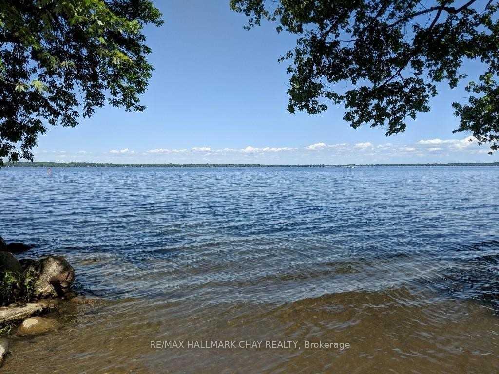 Photo 13 of 1110 Lindy Lane, Innisfil, Gilford — HOMEH