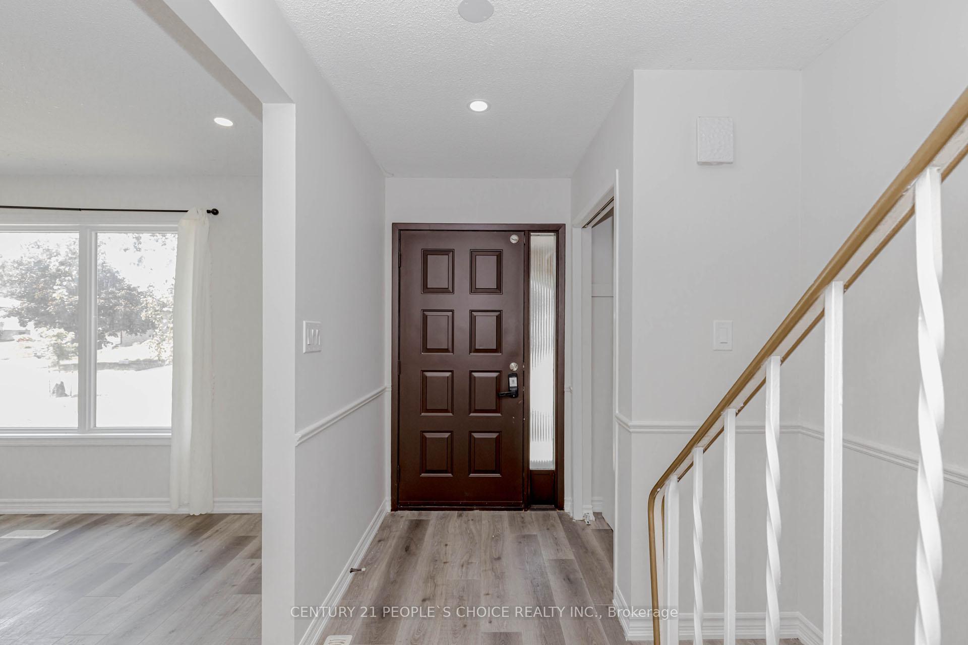 Photo 4 of 81 Bechtel Drive, Kitchener — HOMEH