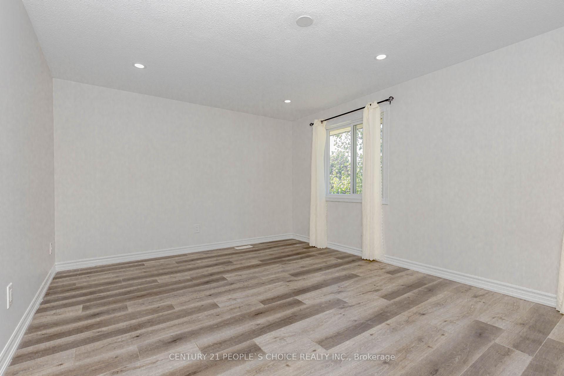 Photo 21 of 81 Bechtel Drive, Kitchener — HOMEH