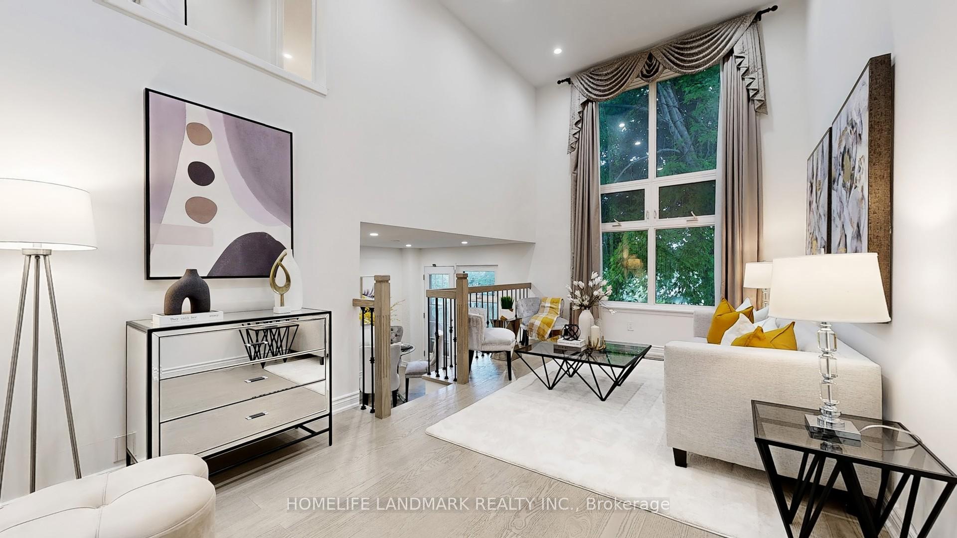 Photo 3 of 105 Donnamora Crescent, Markham, German Mills — HOMEH