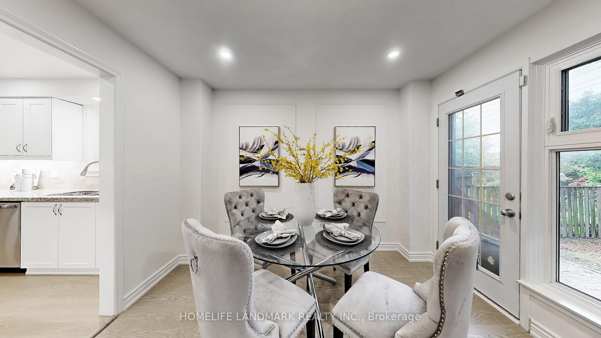 Photo 10 of 105 Donnamora Crescent, Markham, German Mills — HOMEH