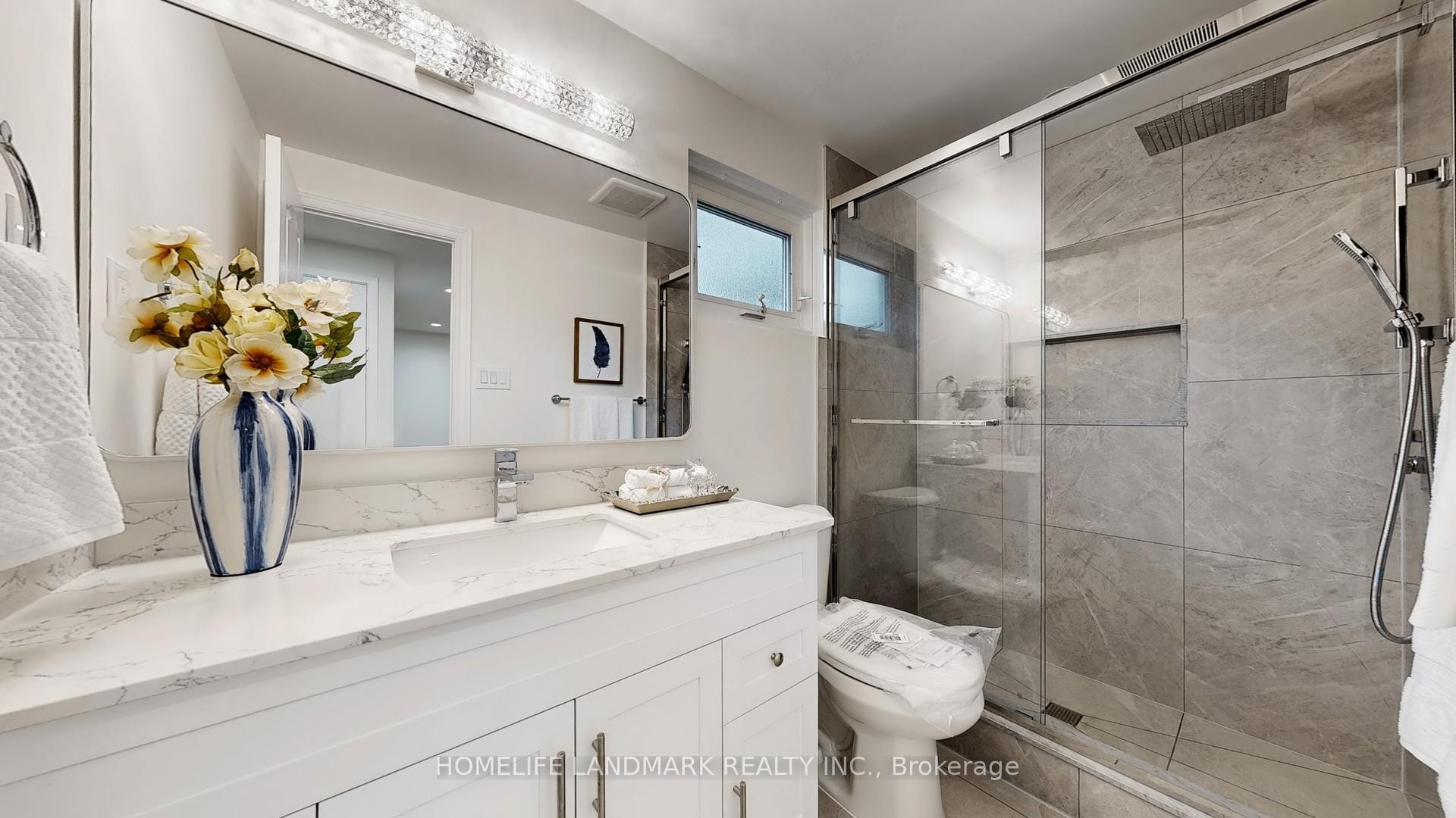 Photo 21 of 105 Donnamora Crescent, Markham, German Mills — HOMEH