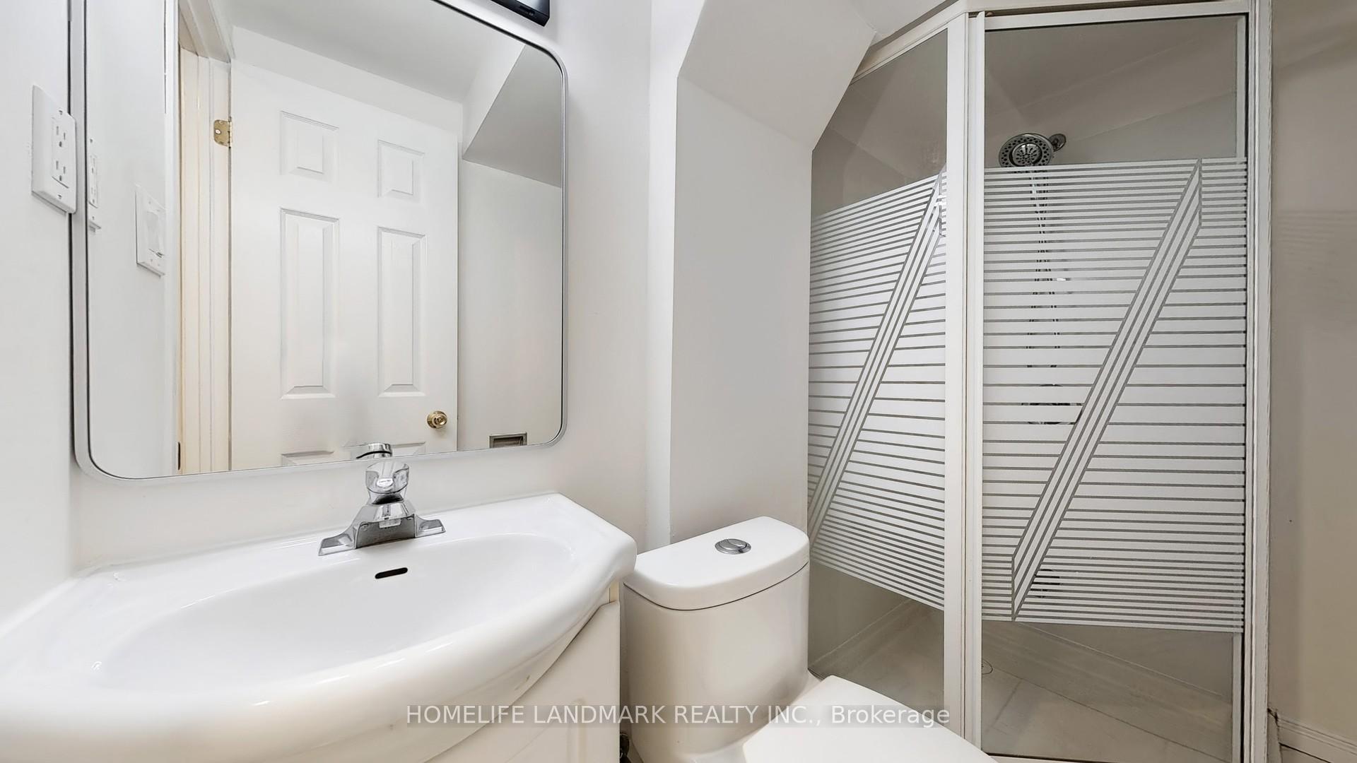 Photo 34 of 105 Donnamora Crescent, Markham, German Mills — HOMEH