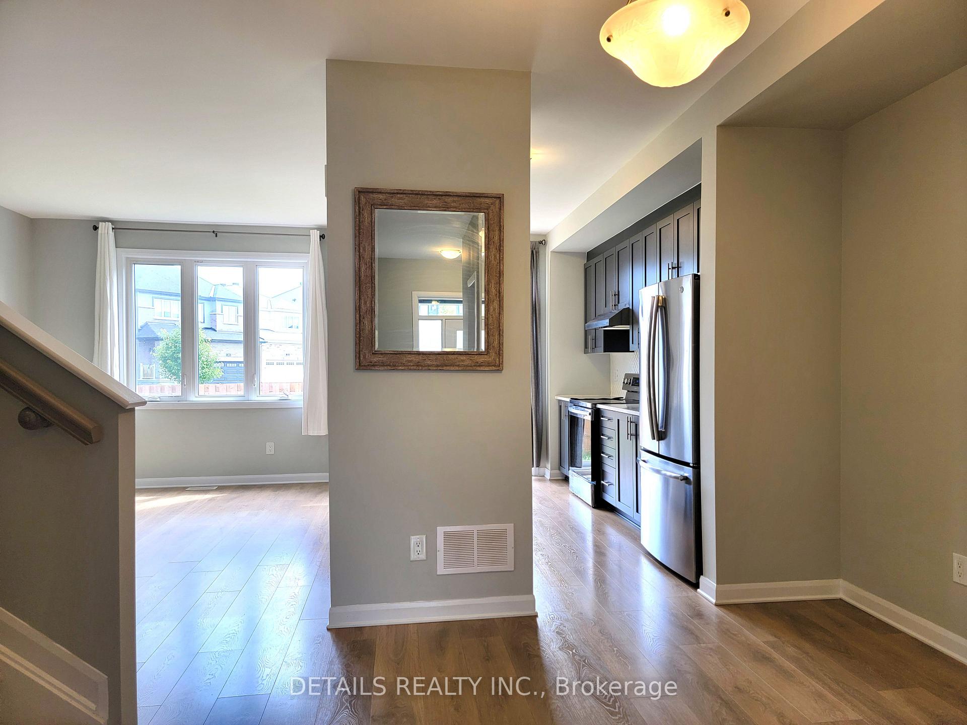 Photo 2 of 100 Natare Place, Ottawa, Kanata - Kanata Lakes/Heritage Hills — HOMEH