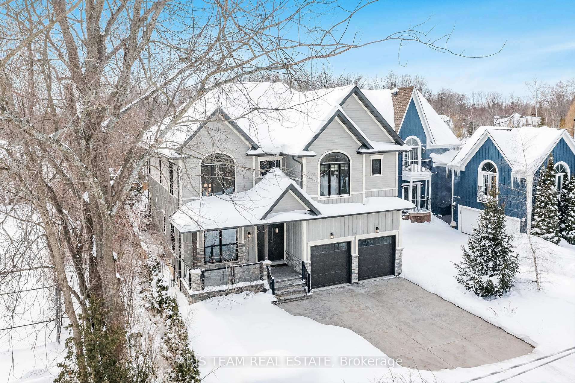 Photo 3 of 1648 Roslyn Avenue, Innisfil, Rural Innisfil — HOMEH