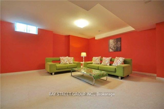 Photo 7 of 277 Calvert Road, Markham, Cachet — HOMEH