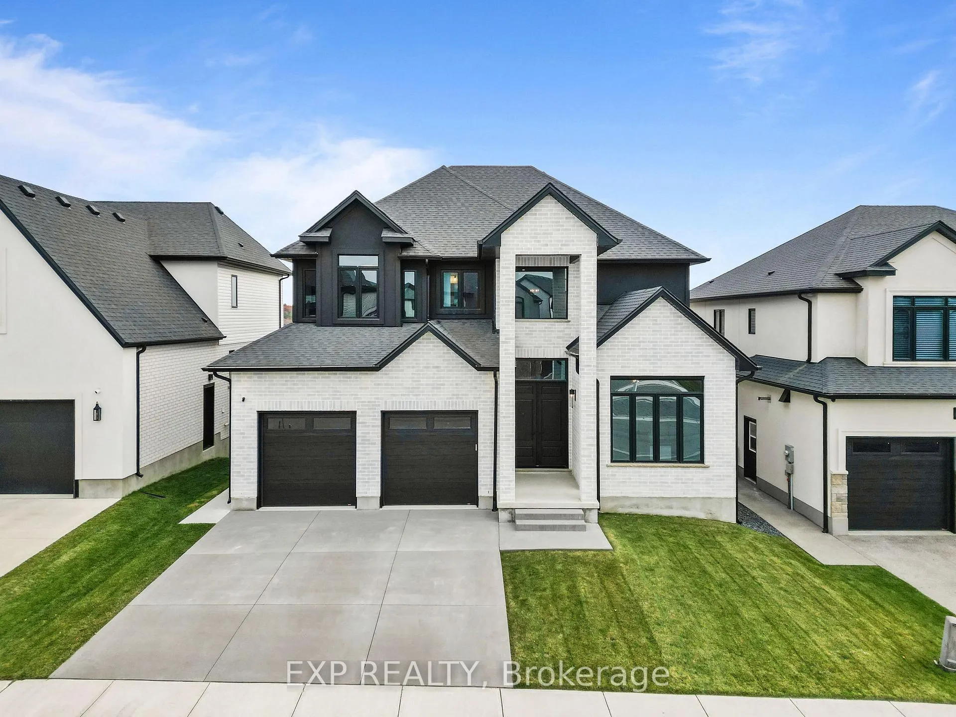 Front of 119 Daventry Way