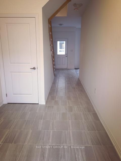 Photo 2 of 12 Massachusetts Lane, Markham, Wismer — HOMEH