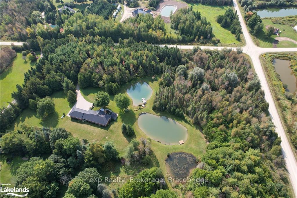 Front of 426155 25TH Sideroad