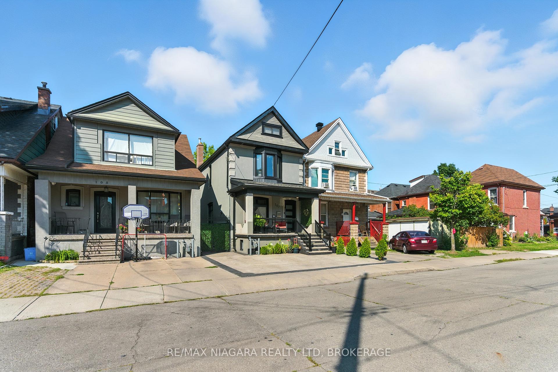 Photo 3 of 107 Beechwood Avenue, Hamilton, Stipley — HOMEH