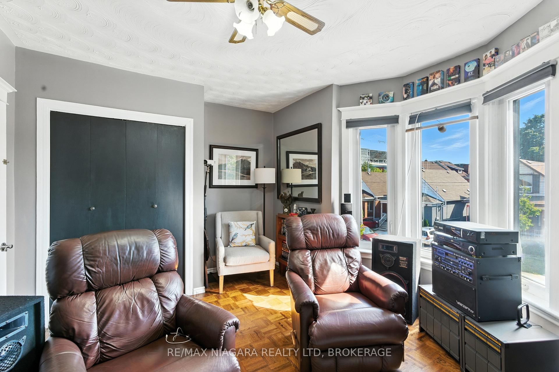 Photo 28 of 107 Beechwood Avenue, Hamilton, Stipley — HOMEH
