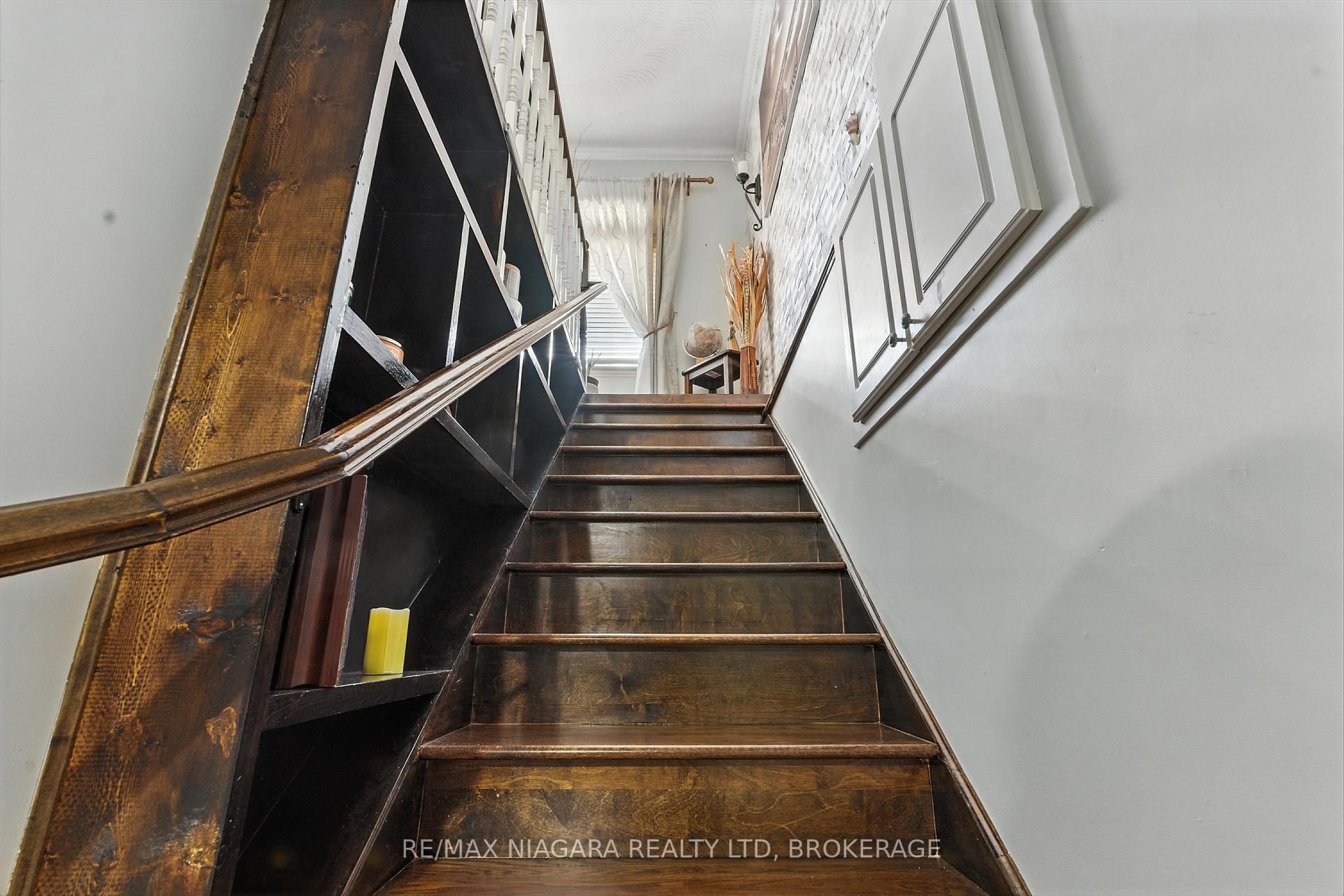 Photo 34 of 107 Beechwood Avenue, Hamilton, Stipley — HOMEH