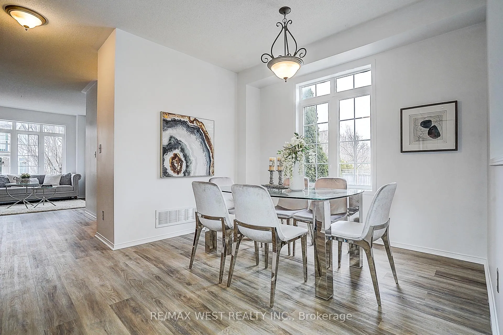 Photo 14 of 11 Dancer's Drive, Markham, Angus Glen — HOMEH