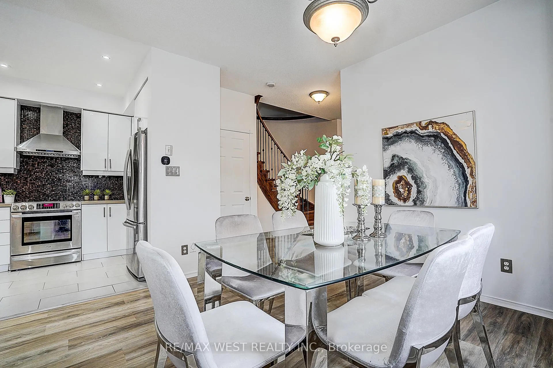 Photo 18 of 11 Dancer's Drive, Markham, Angus Glen — HOMEH