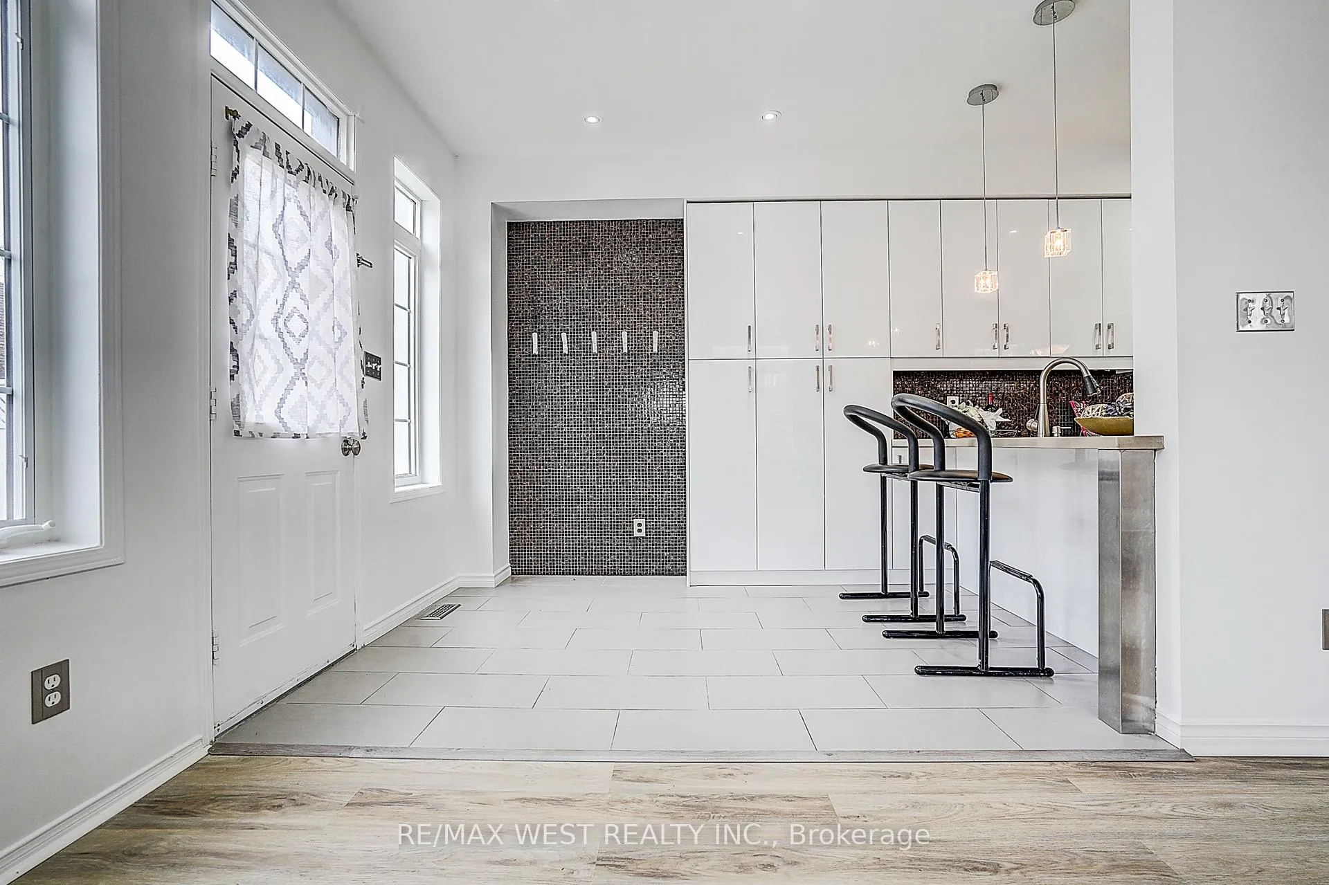 Photo 25 of 11 Dancer's Drive, Markham, Angus Glen — HOMEH