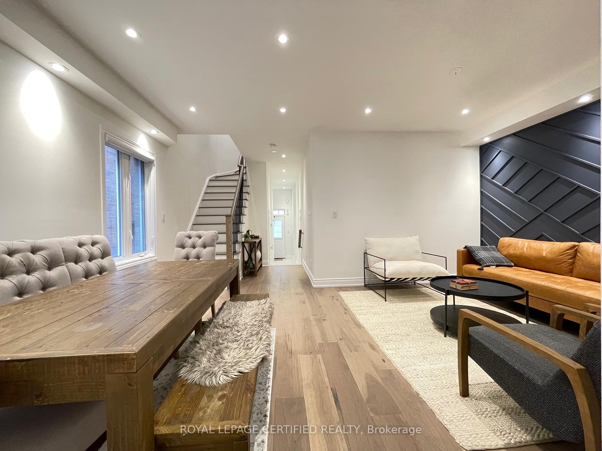 Photo 9 of Unit Upper, 1263 Sim Place, Milton, Beaty — HOMEH