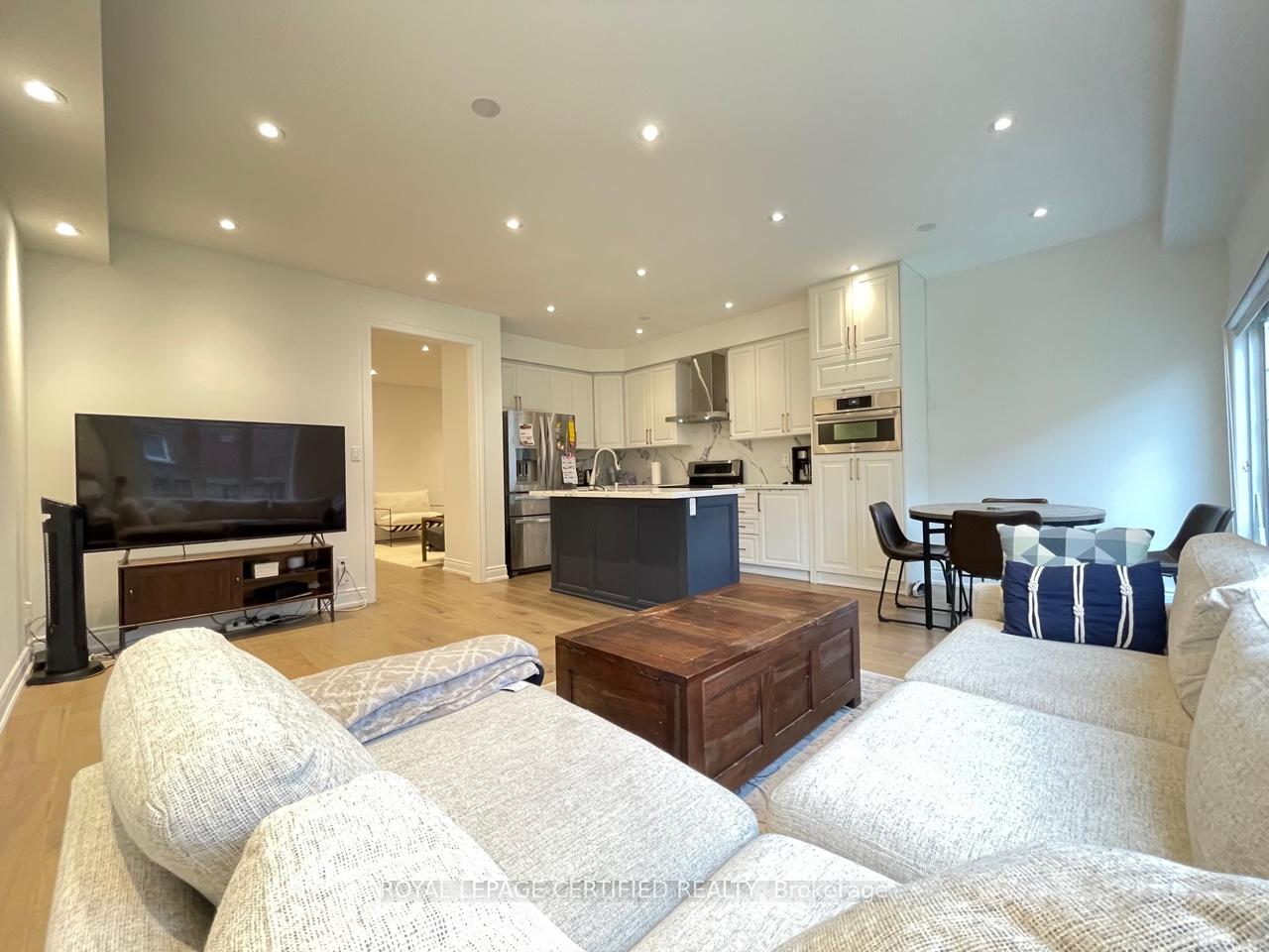 Photo 16 of Unit Upper, 1263 Sim Place, Milton, Beaty — HOMEH
