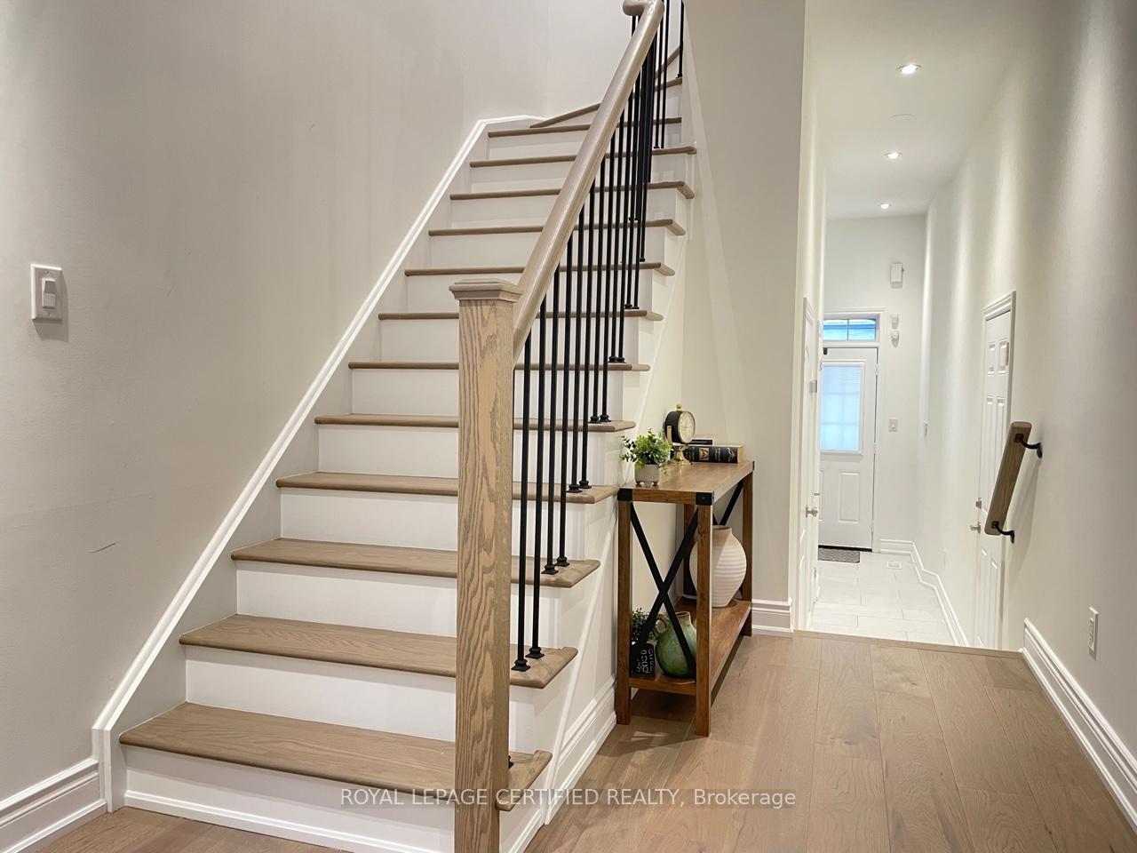 Photo 19 of Unit Upper, 1263 Sim Place, Milton, Beaty — HOMEH