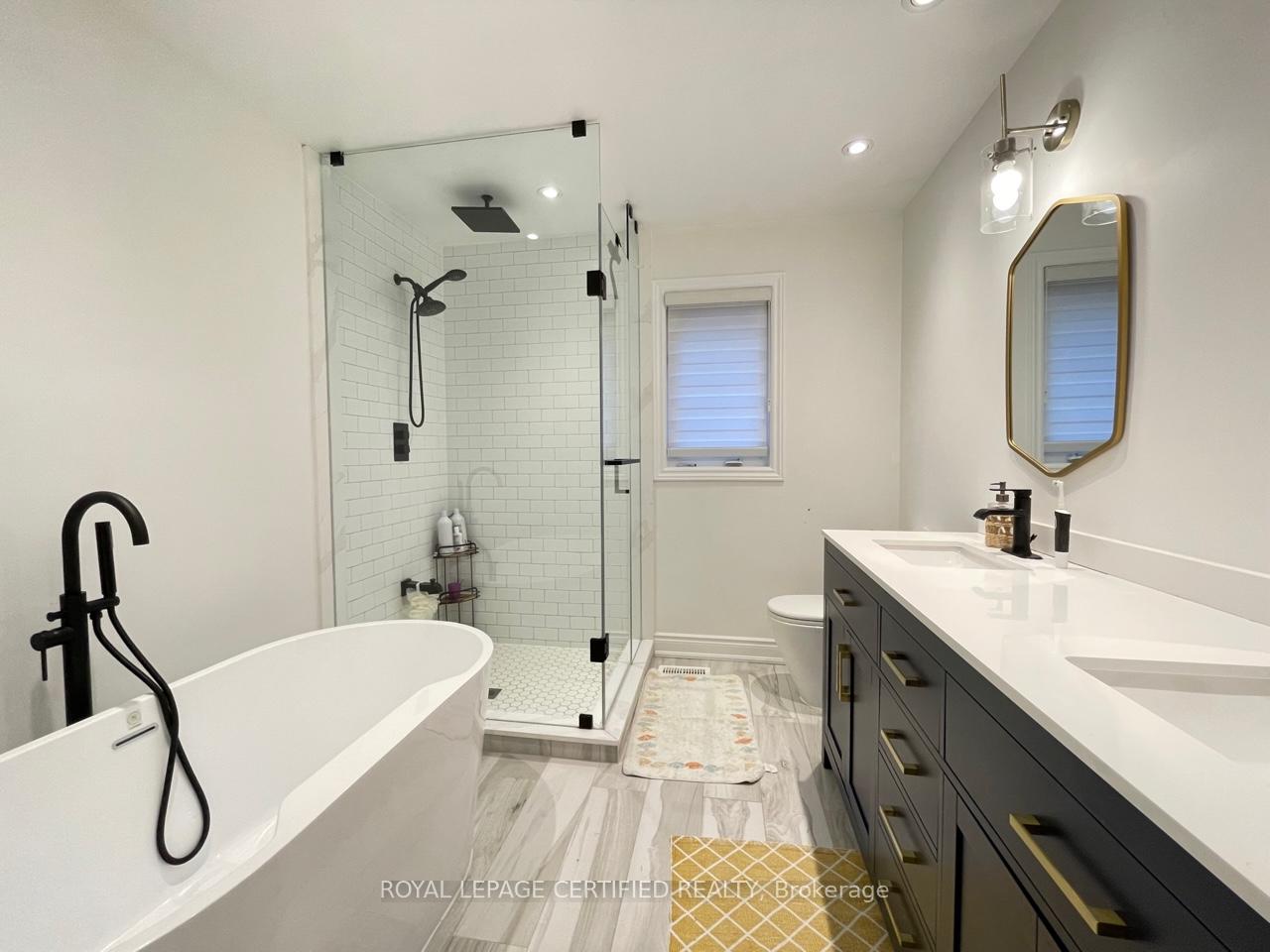 Photo 22 of Unit Upper, 1263 Sim Place, Milton, Beaty — HOMEH