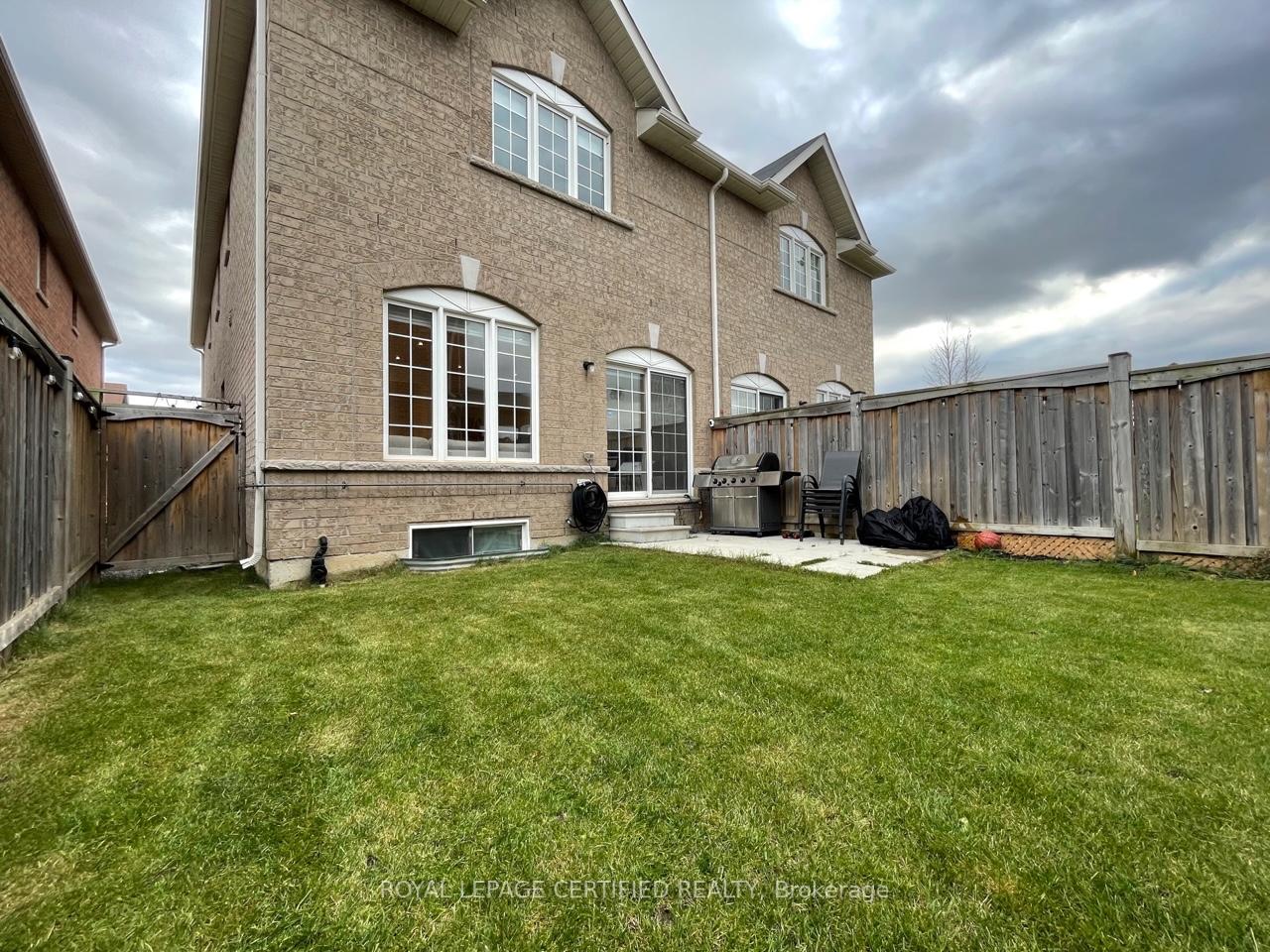 Photo 30 of Unit Upper, 1263 Sim Place, Milton, Beaty — HOMEH