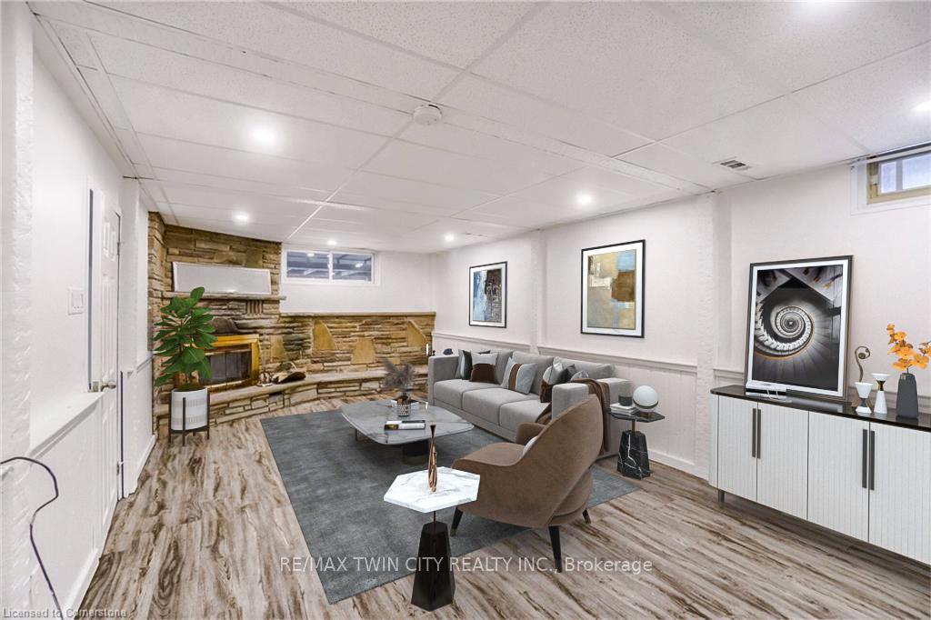Photo 12 of 127 Kinzie Avenue, Kitchener, Centreville Chicopee — HOMEH