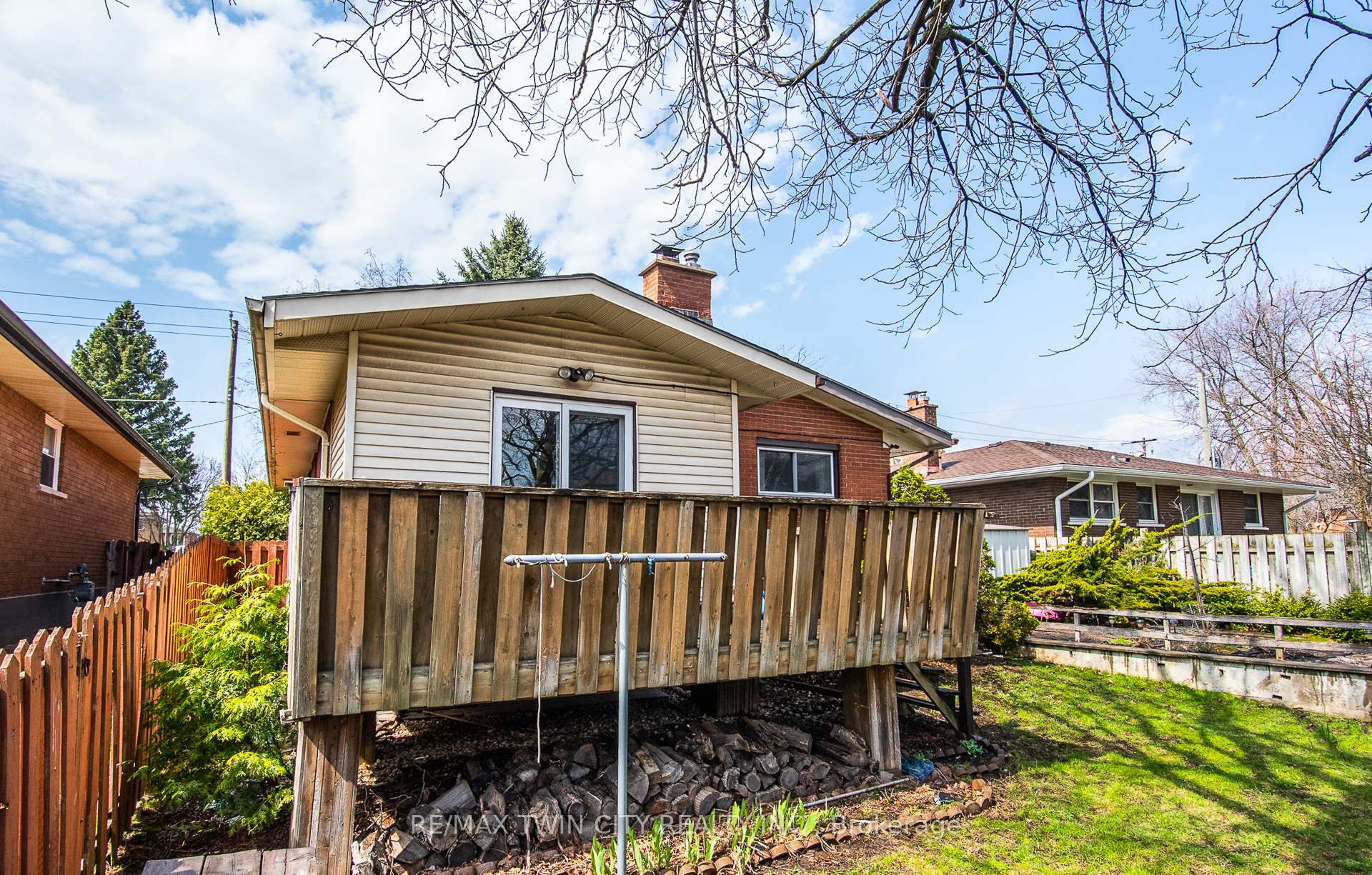 Photo 19 of 127 Kinzie Avenue, Kitchener, Centreville Chicopee — HOMEH