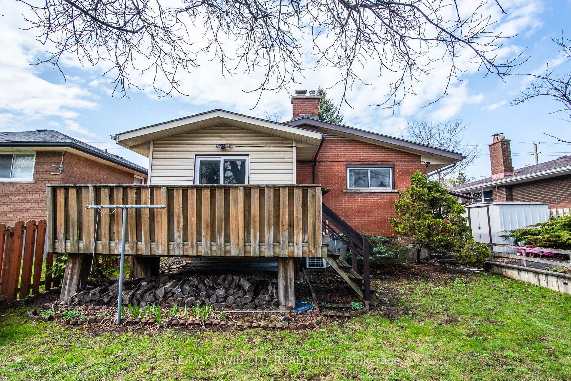 Photo 20 of 127 Kinzie Avenue, Kitchener, Centreville Chicopee — HOMEH