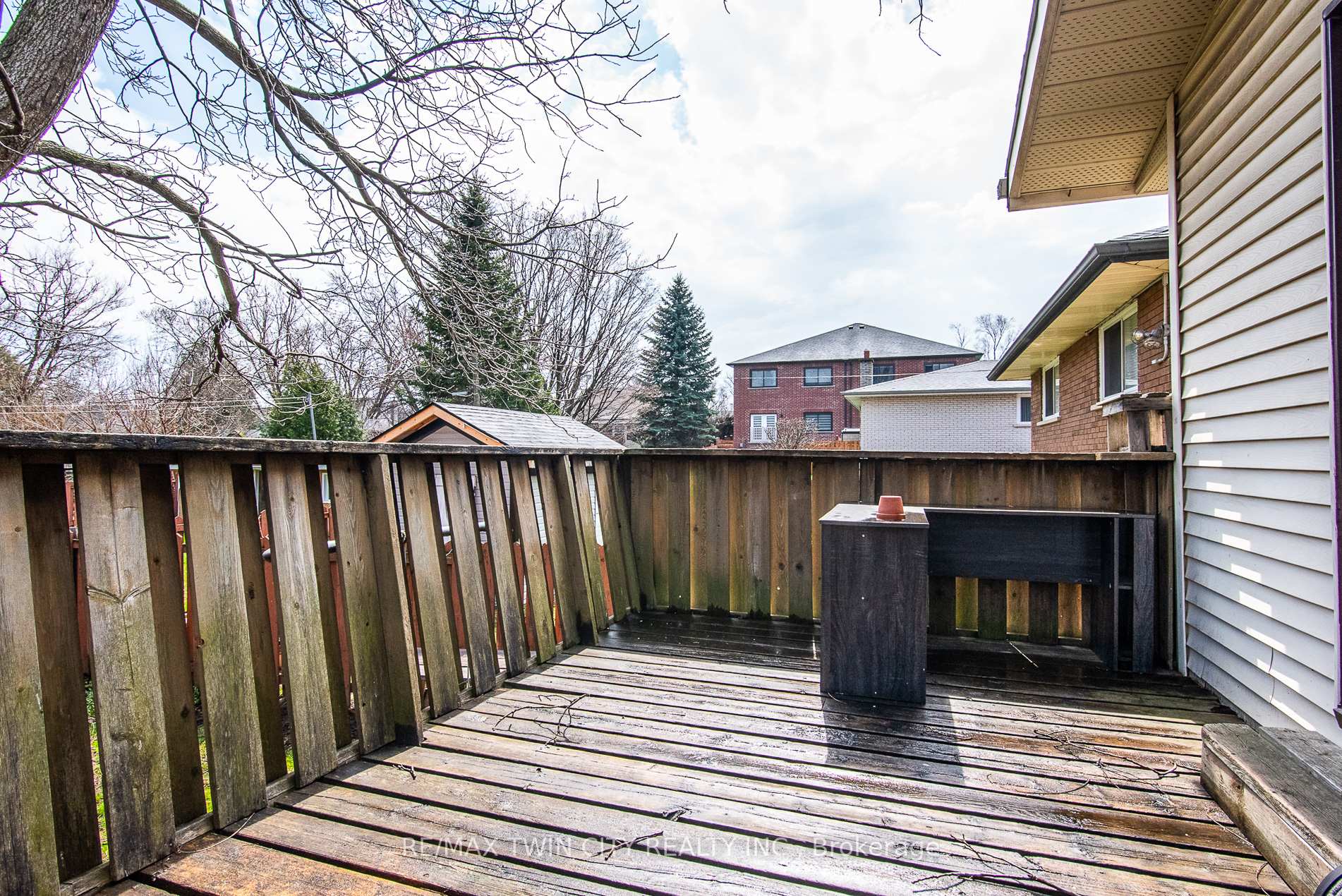 Photo 22 of 127 Kinzie Avenue, Kitchener, Centreville Chicopee — HOMEH
