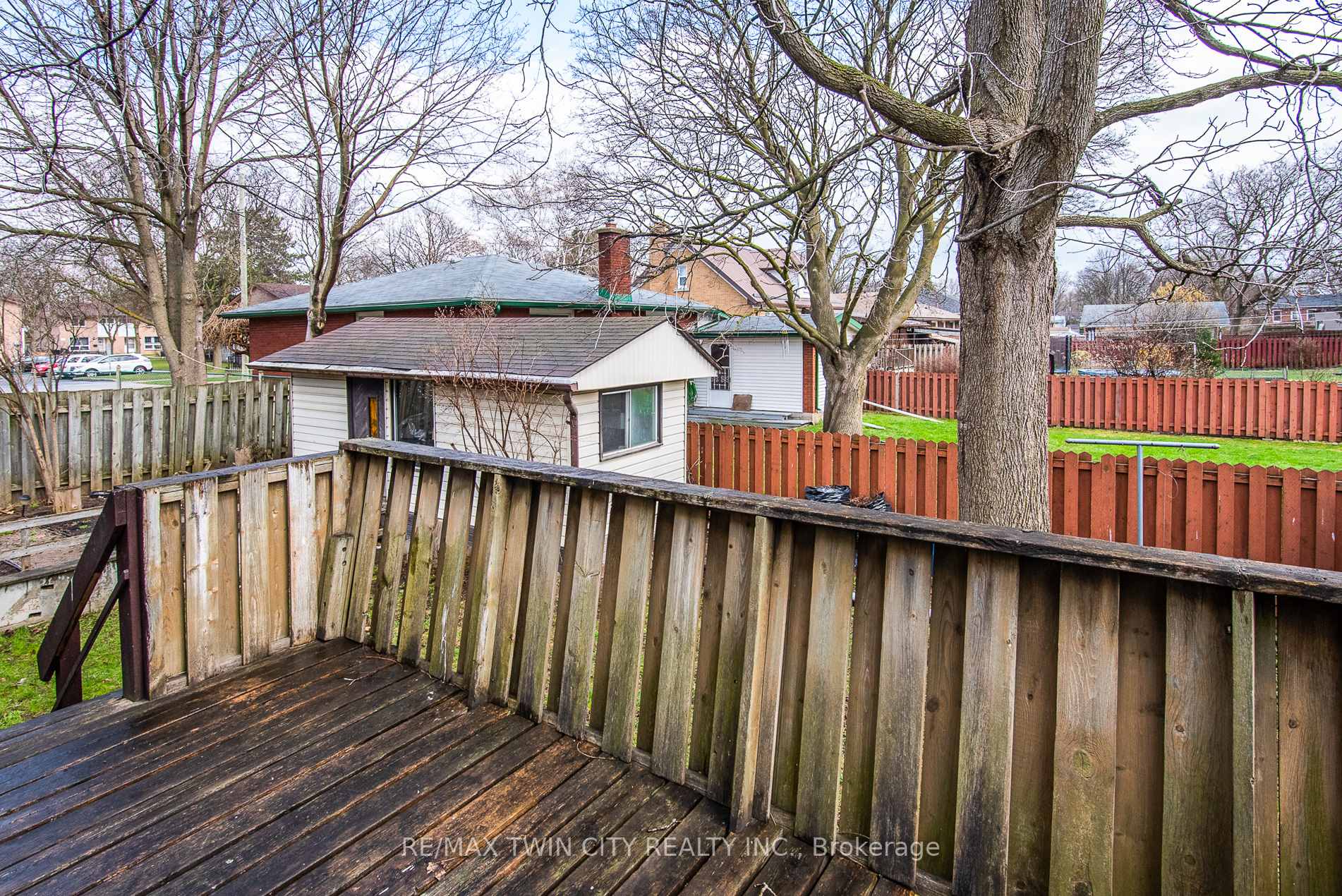 Photo 23 of 127 Kinzie Avenue, Kitchener, Centreville Chicopee — HOMEH