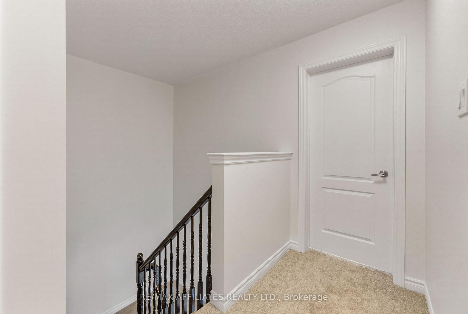 Photo 24 of 407 Coldwater Crescent, Ottawa, Kanata - Emerald Meadows/Trailwest — HOMEH