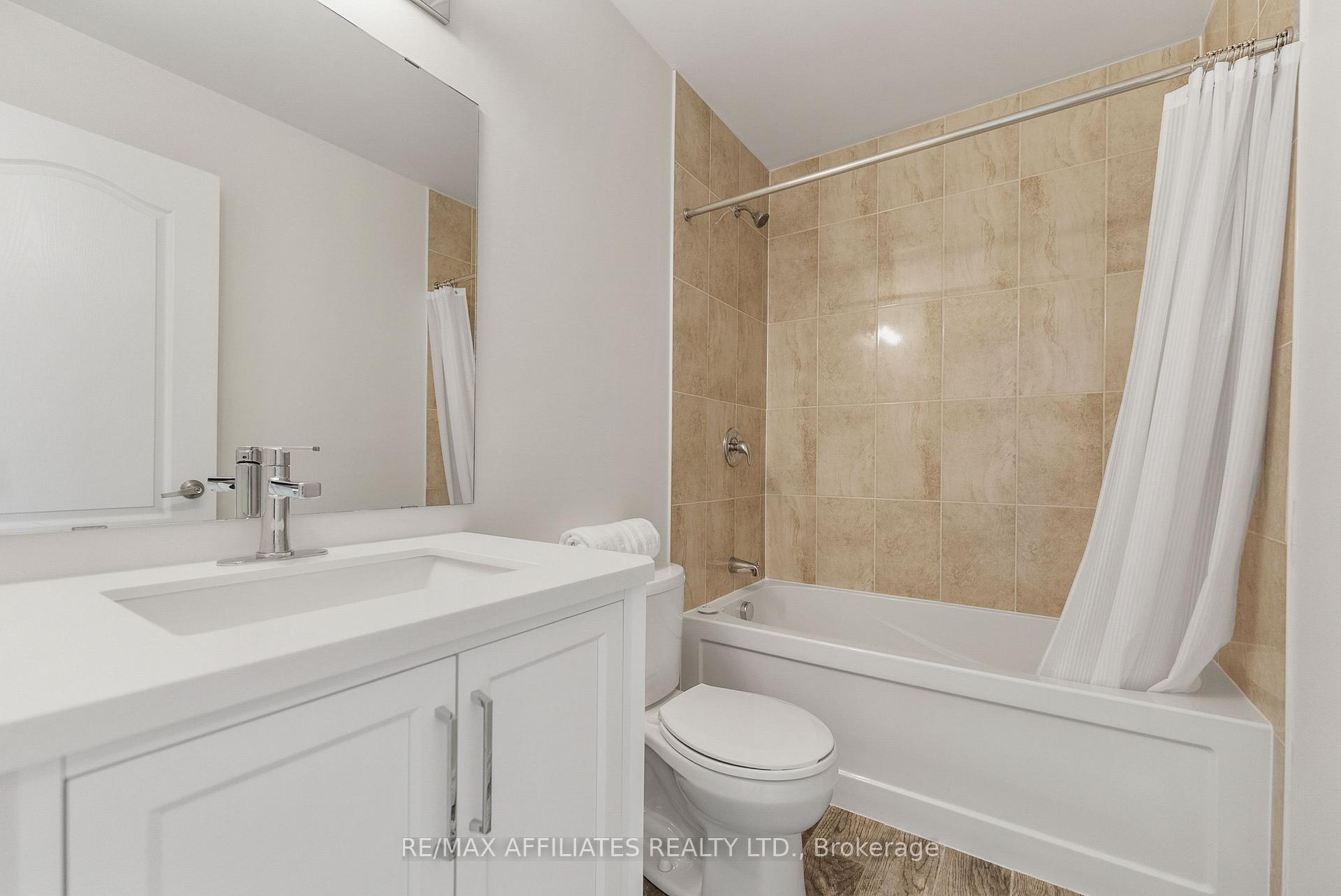 Photo 26 of 407 Coldwater Crescent, Ottawa, Kanata - Emerald Meadows/Trailwest — HOMEH