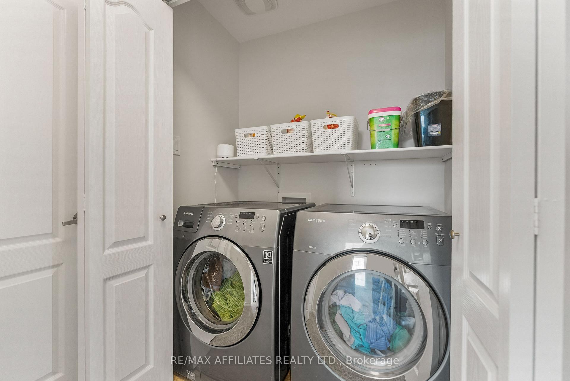 Photo 33 of 407 Coldwater Crescent, Ottawa, Kanata - Emerald Meadows/Trailwest — HOMEH