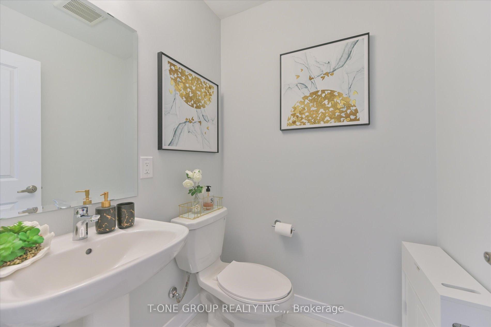 Photo 10 of 29 William Shearn Crescent, Markham, Angus Glen — HOMEH