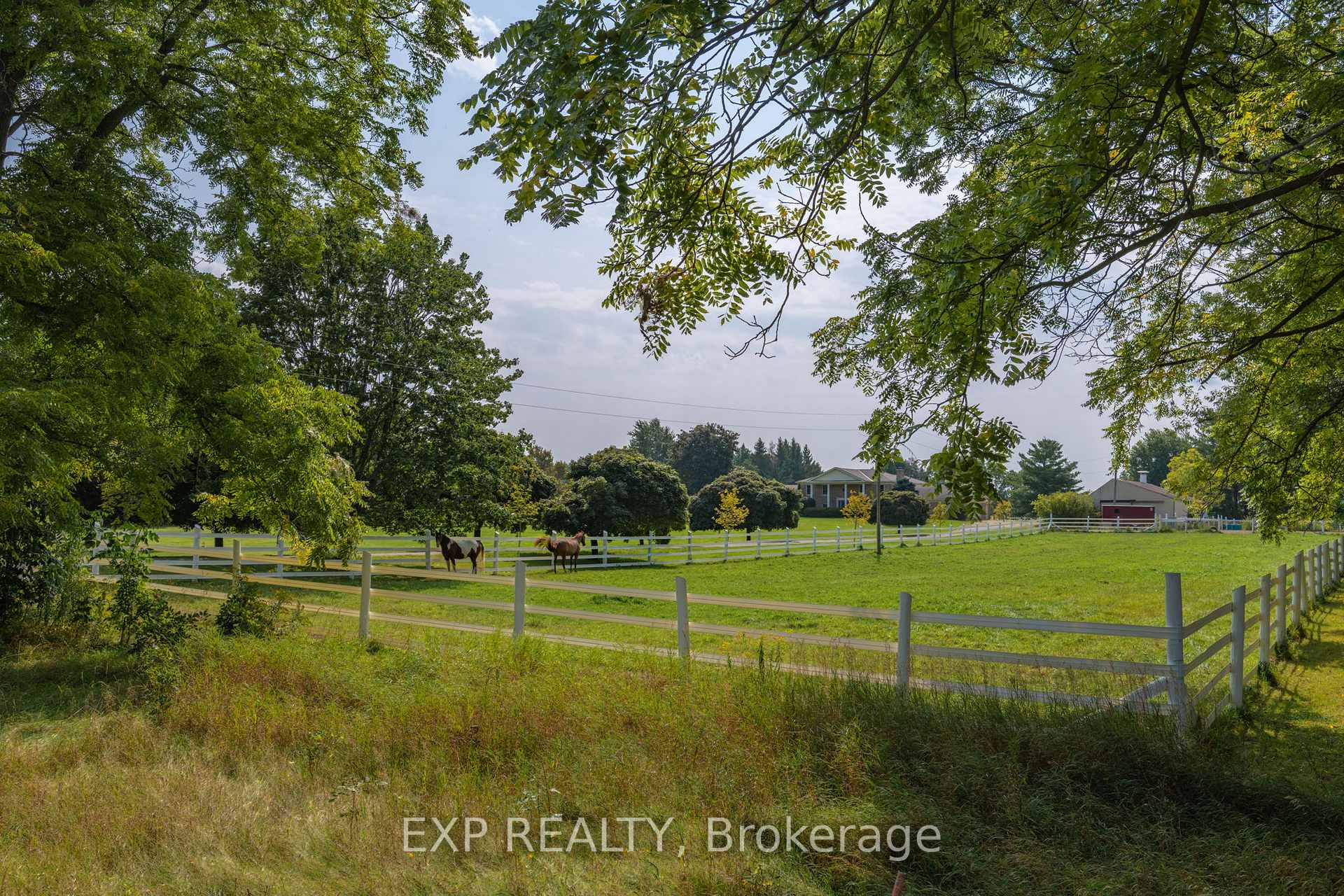 Photo 2 of 8101 Decker Drive, Middlesex Centre, Rural Middlesex Centre — HOMEH