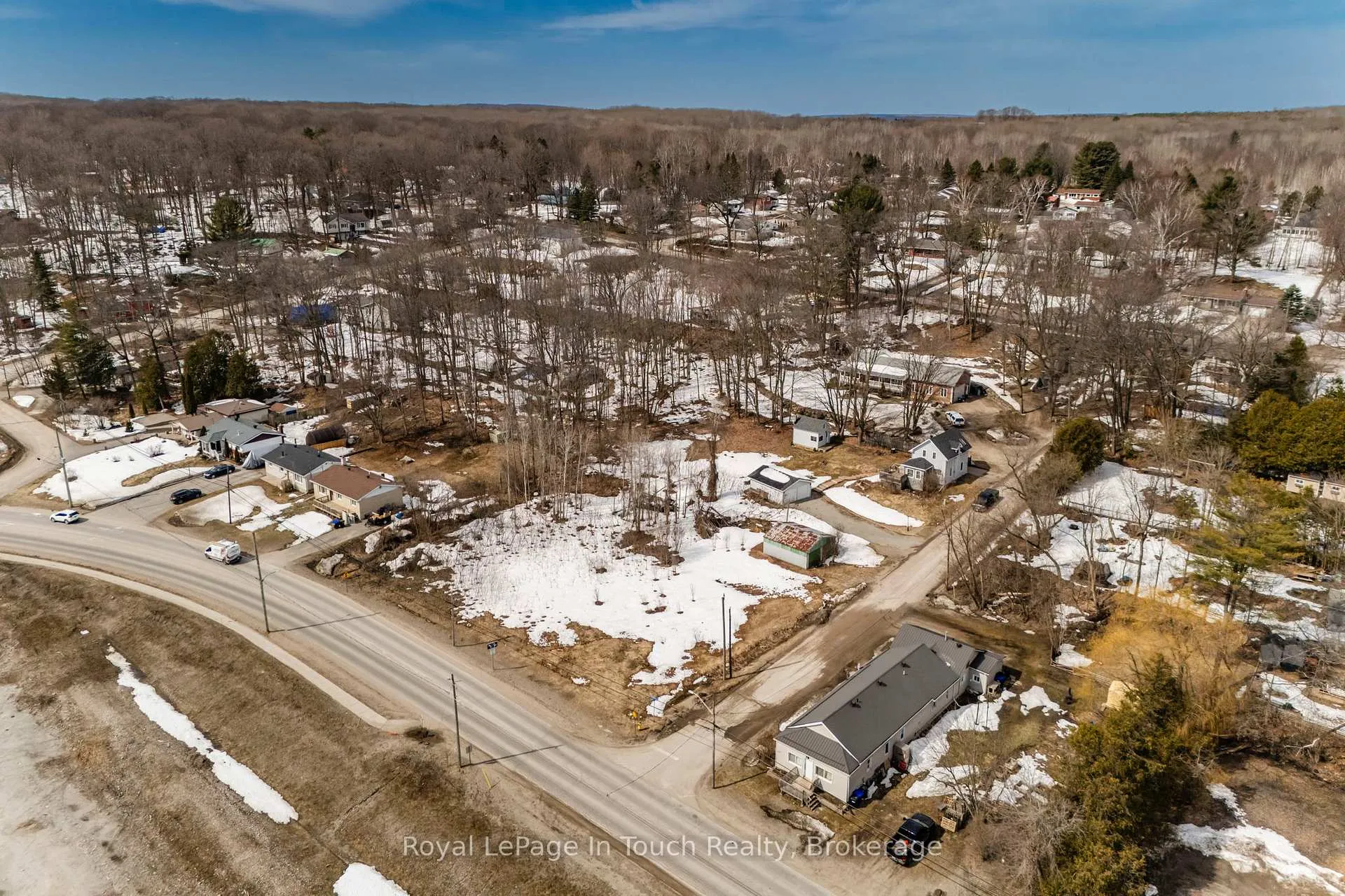 Photo 23 of 204 Gianetto Drive, Midland — HOMEH