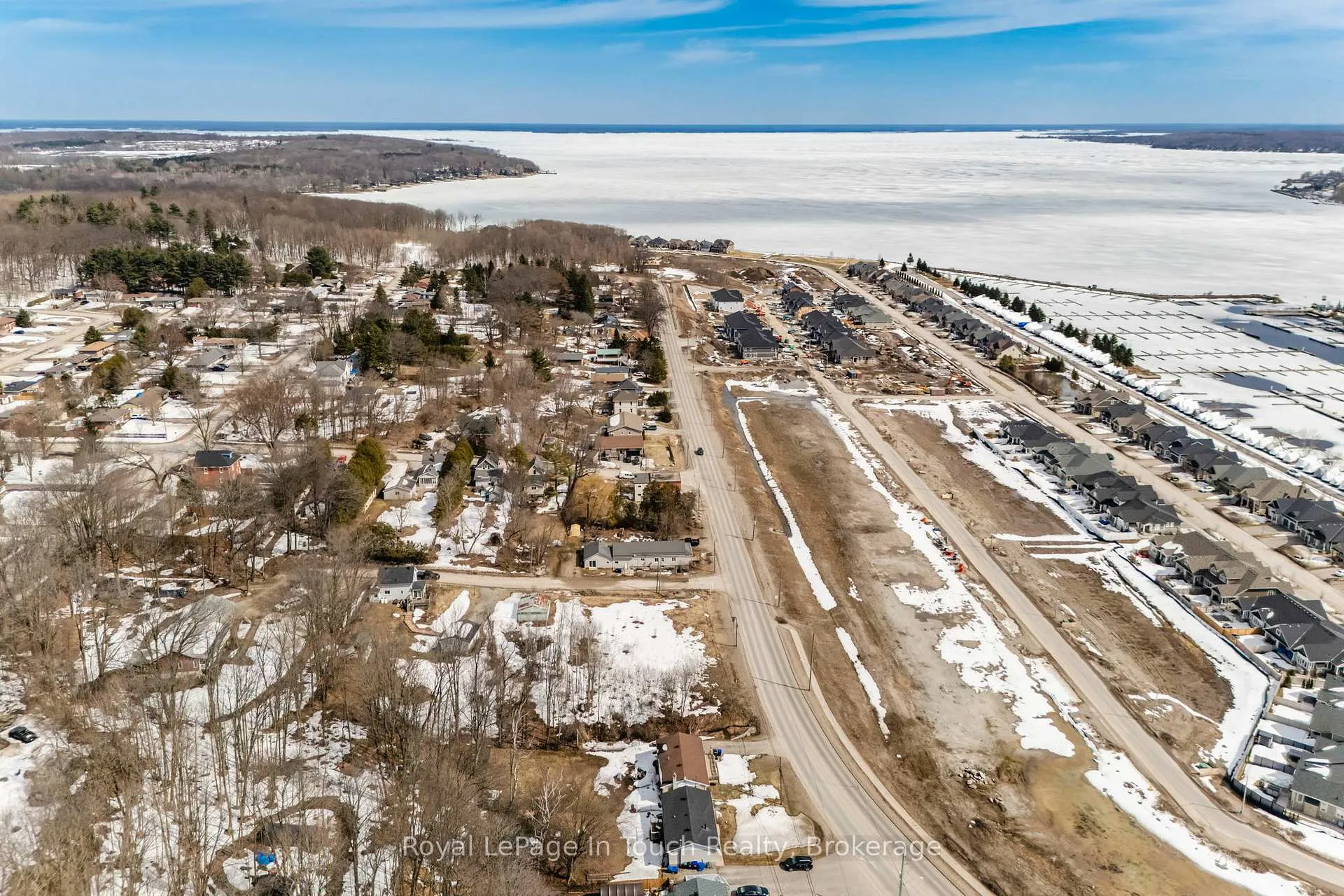Photo 27 of 204 Gianetto Drive, Midland — HOMEH