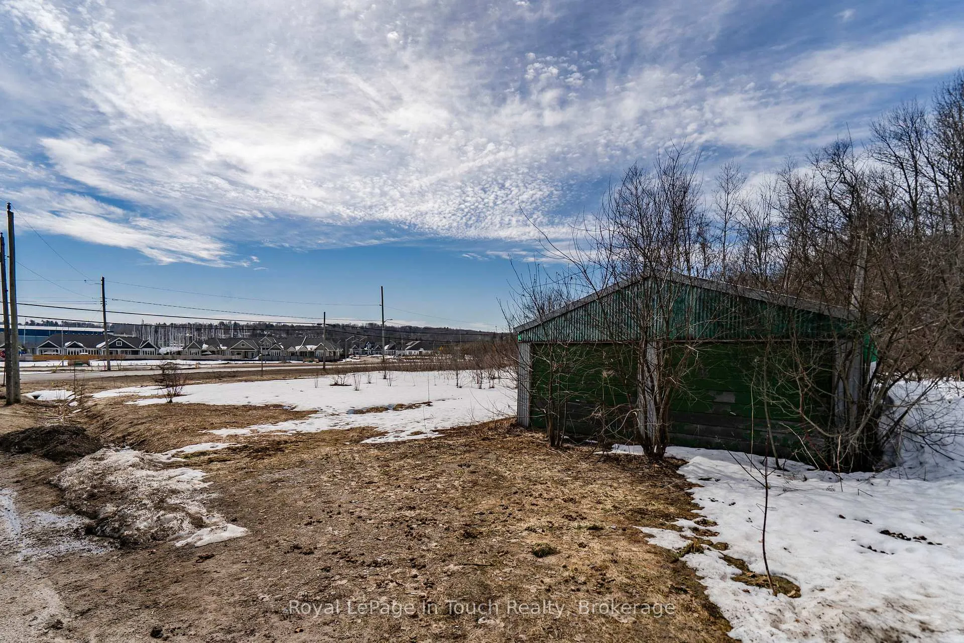 Photo 33 of 204 Gianetto Drive, Midland — HOMEH