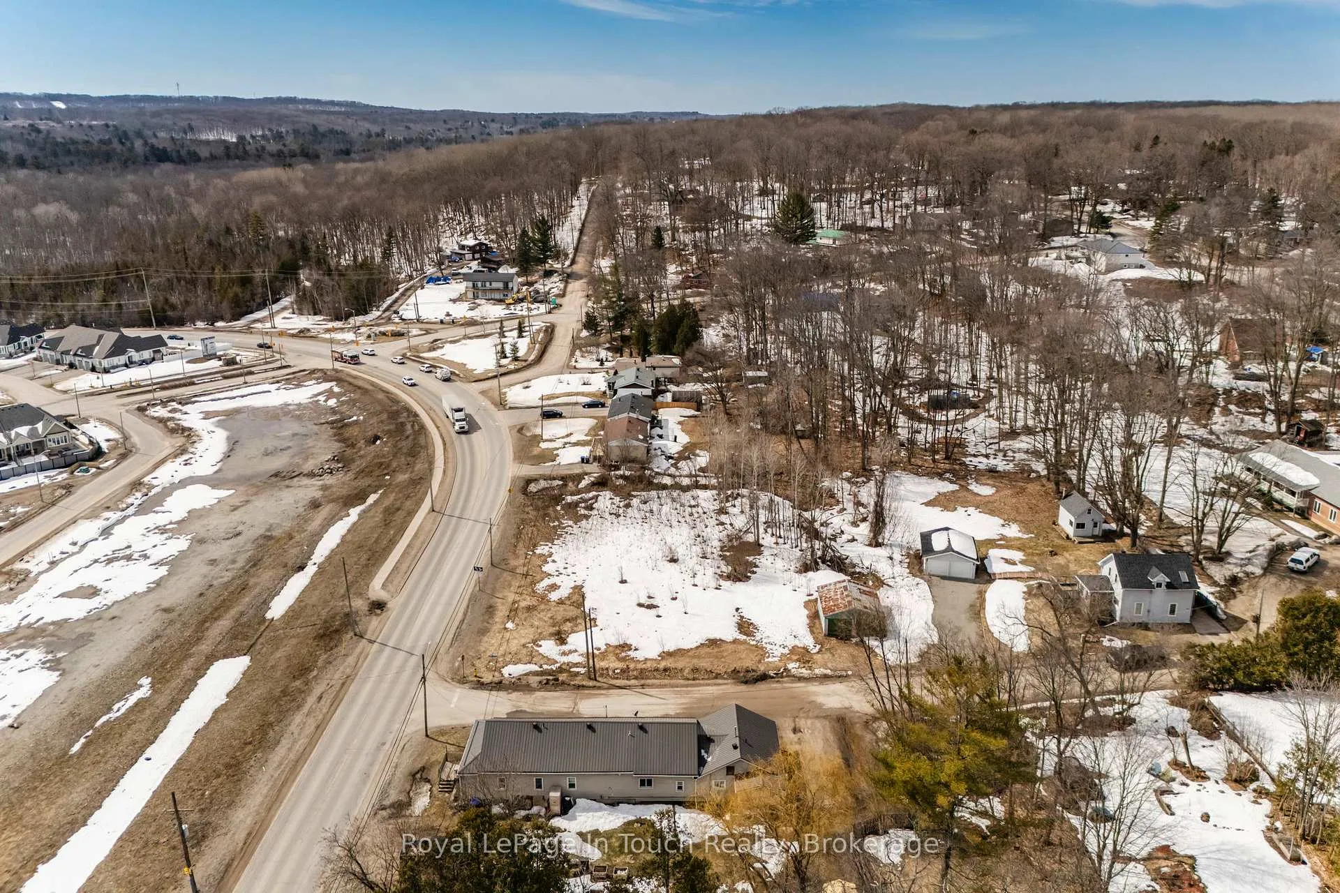 Photo 36 of 204 Gianetto Drive, Midland — HOMEH