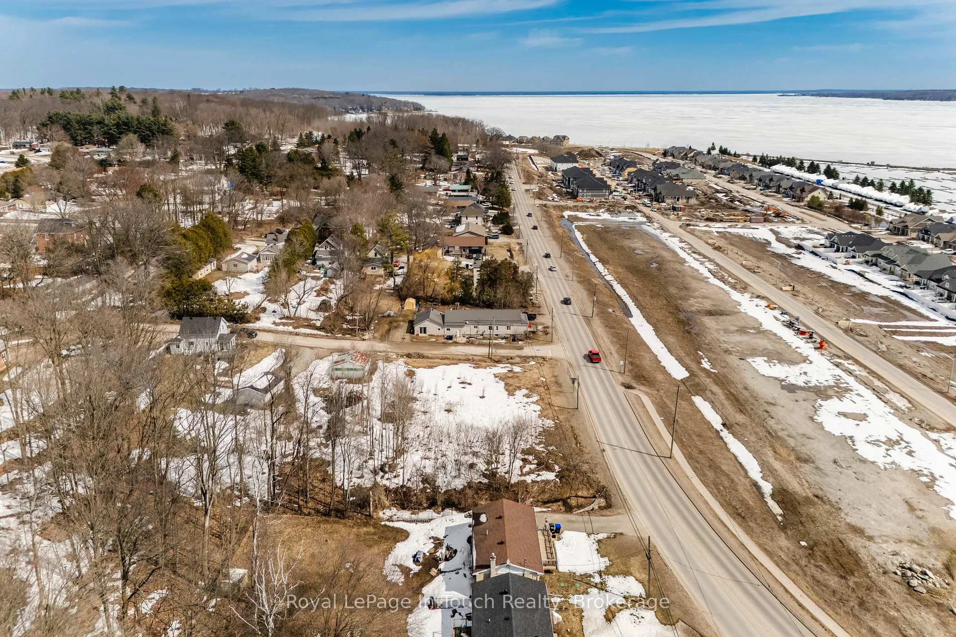 Photo 39 of 204 Gianetto Drive, Midland — HOMEH