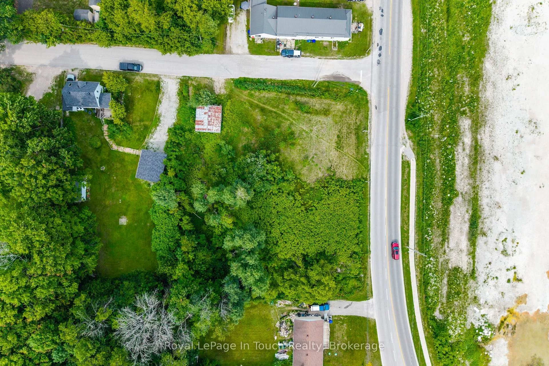 Photo 12 of 204 Gianetto Drive, Midland — HOMEH