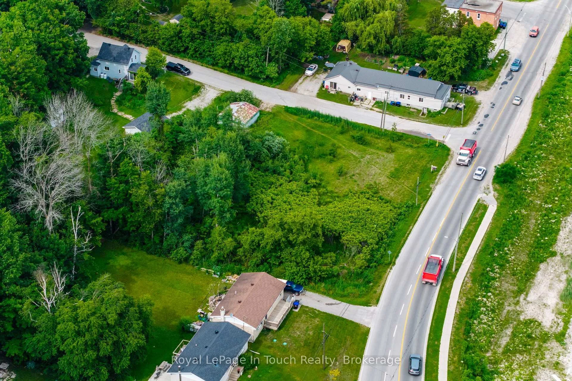 Photo 16 of 204 Gianetto Drive, Midland — HOMEH