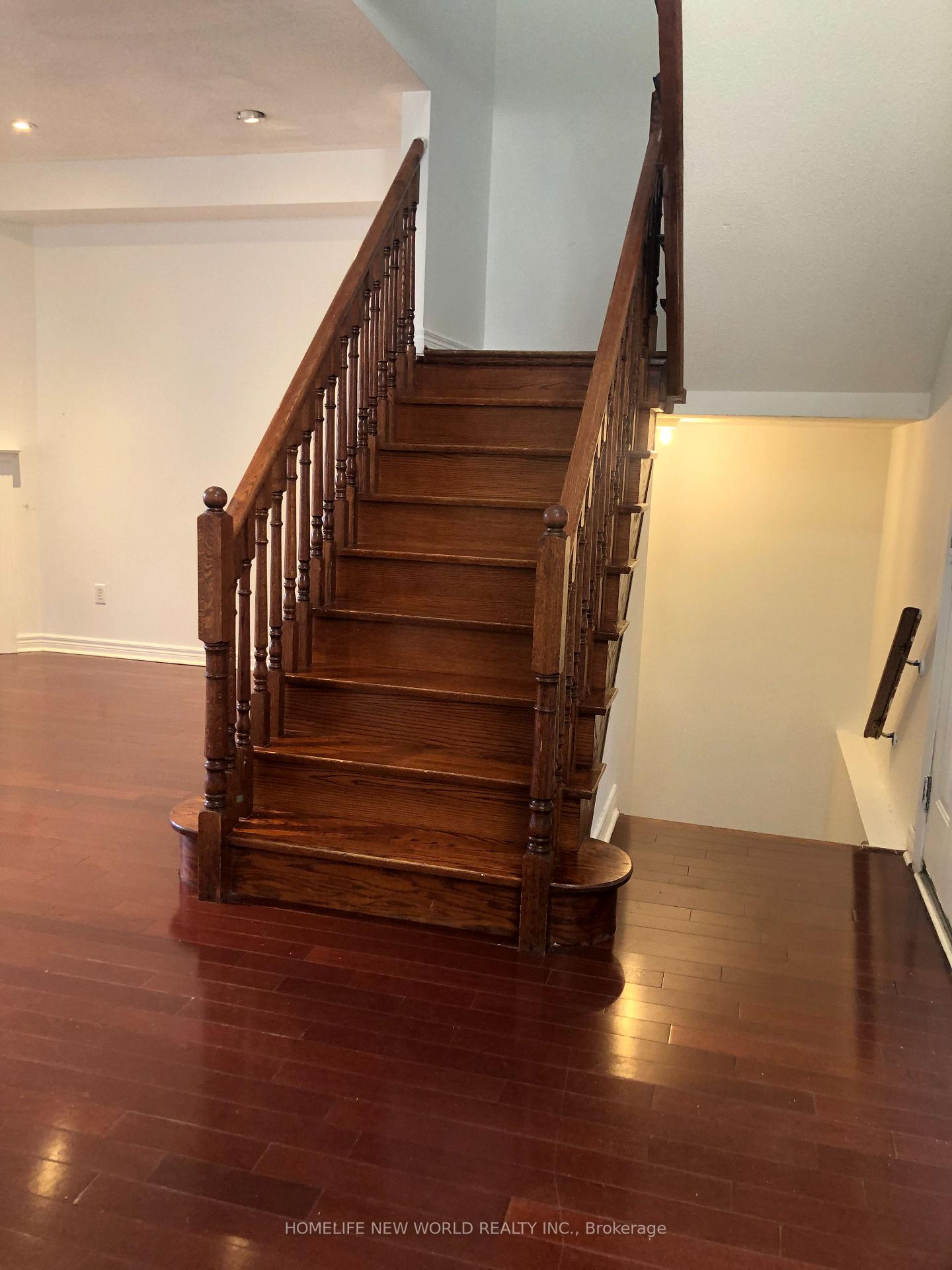 Photo 12 of 6 Neeley Road, Markham, Greensborough — HOMEH