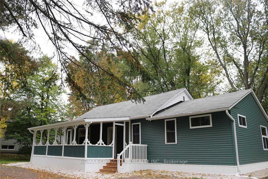 Front of 1056 Elm Road