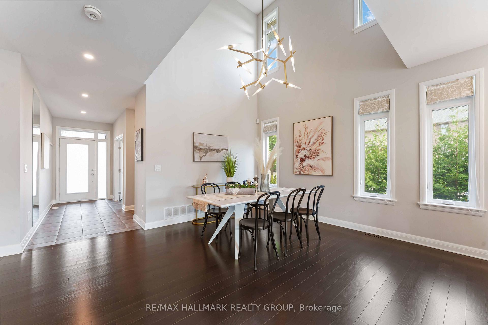 Photo 3 of 155 Escarpment Crescent, Ottawa, Kanata - Kanata Lakes/Heritage Hills — HOMEH