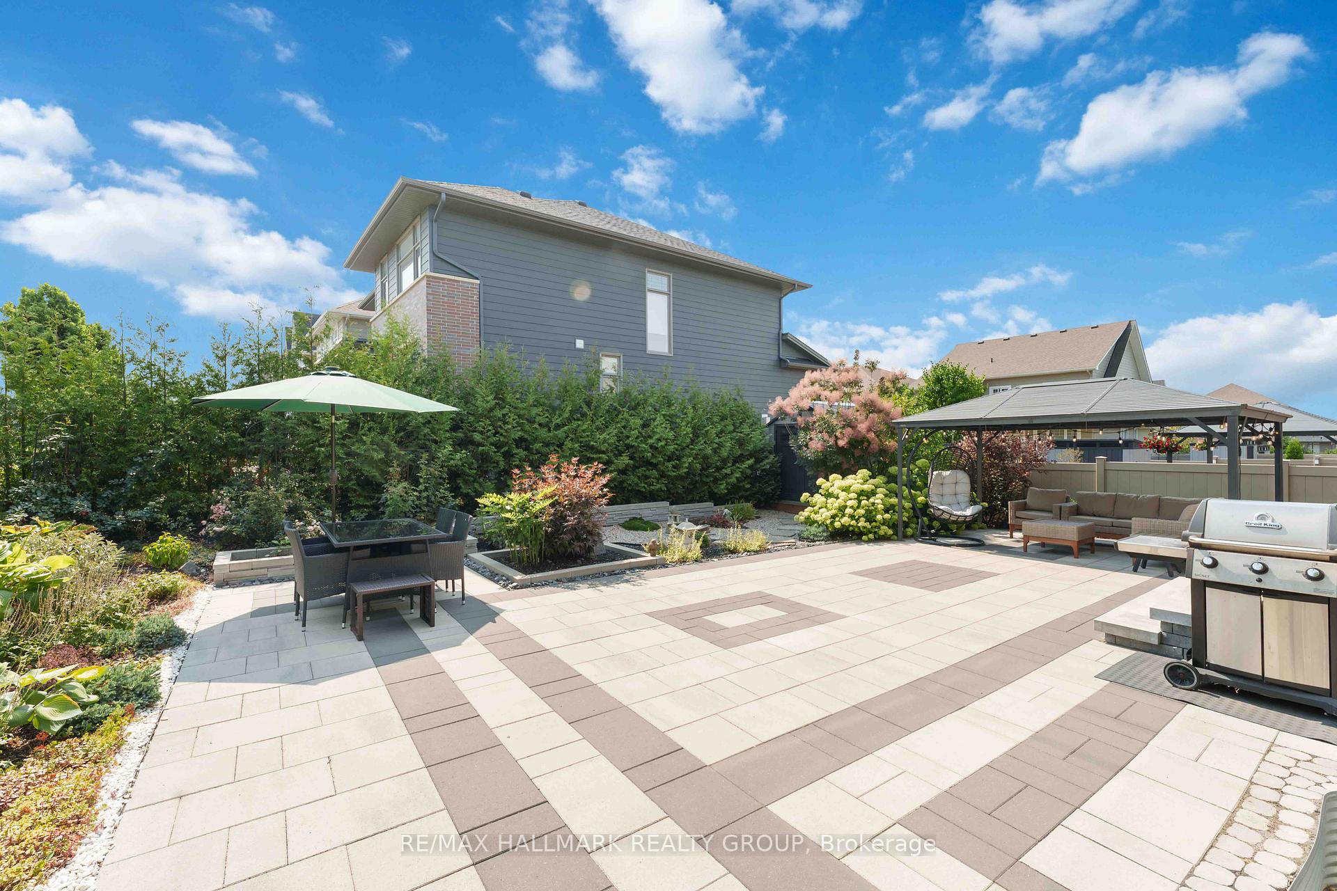 Photo 33 of 155 Escarpment Crescent, Ottawa, Kanata - Kanata Lakes/Heritage Hills — HOMEH