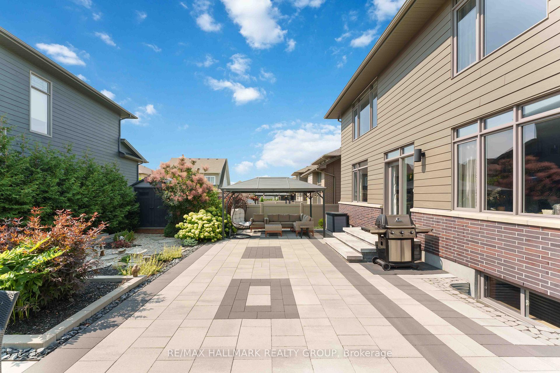 Photo 34 of 155 Escarpment Crescent, Ottawa, Kanata - Kanata Lakes/Heritage Hills — HOMEH