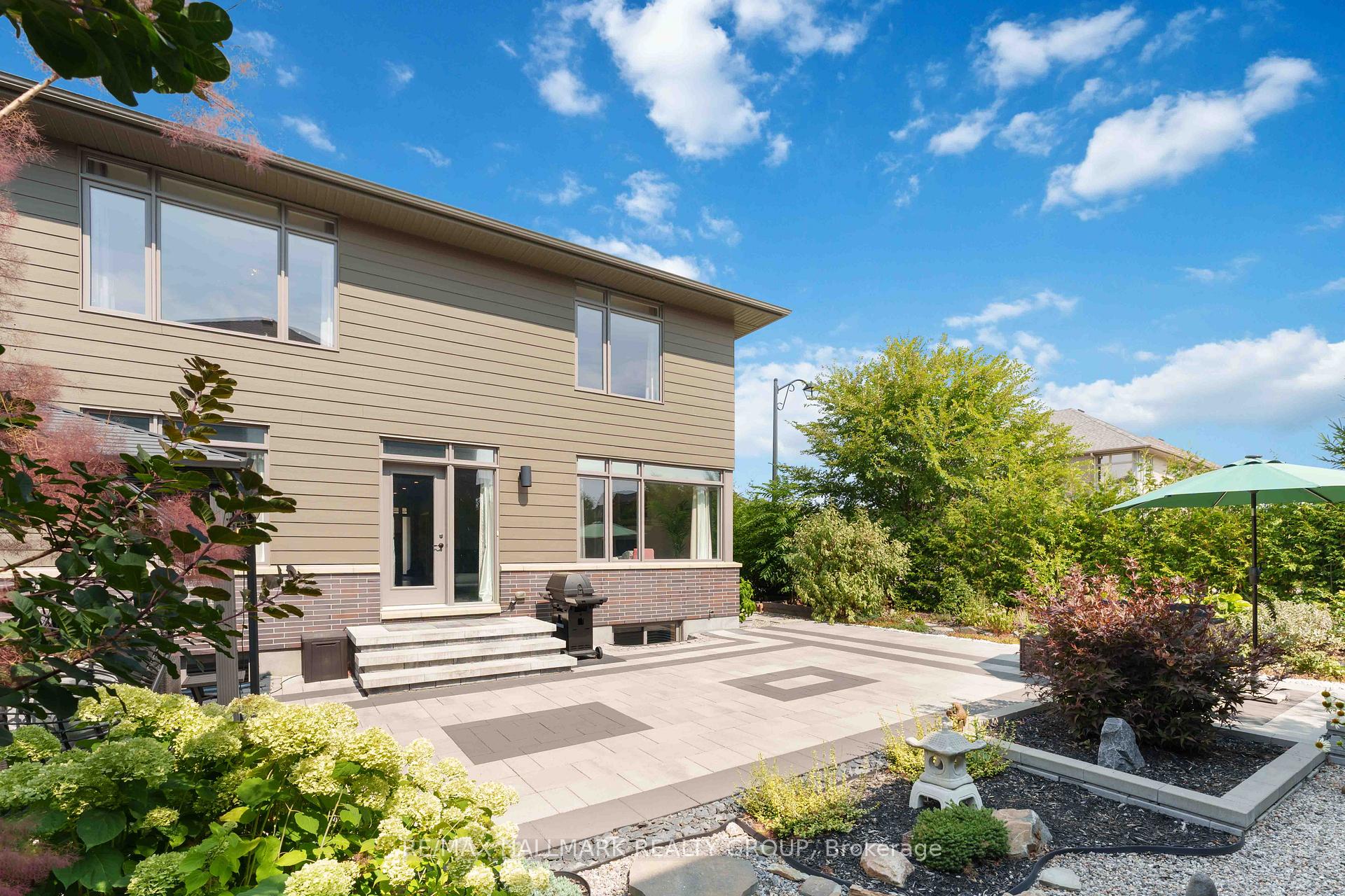 Photo 37 of 155 Escarpment Crescent, Ottawa, Kanata - Kanata Lakes/Heritage Hills — HOMEH