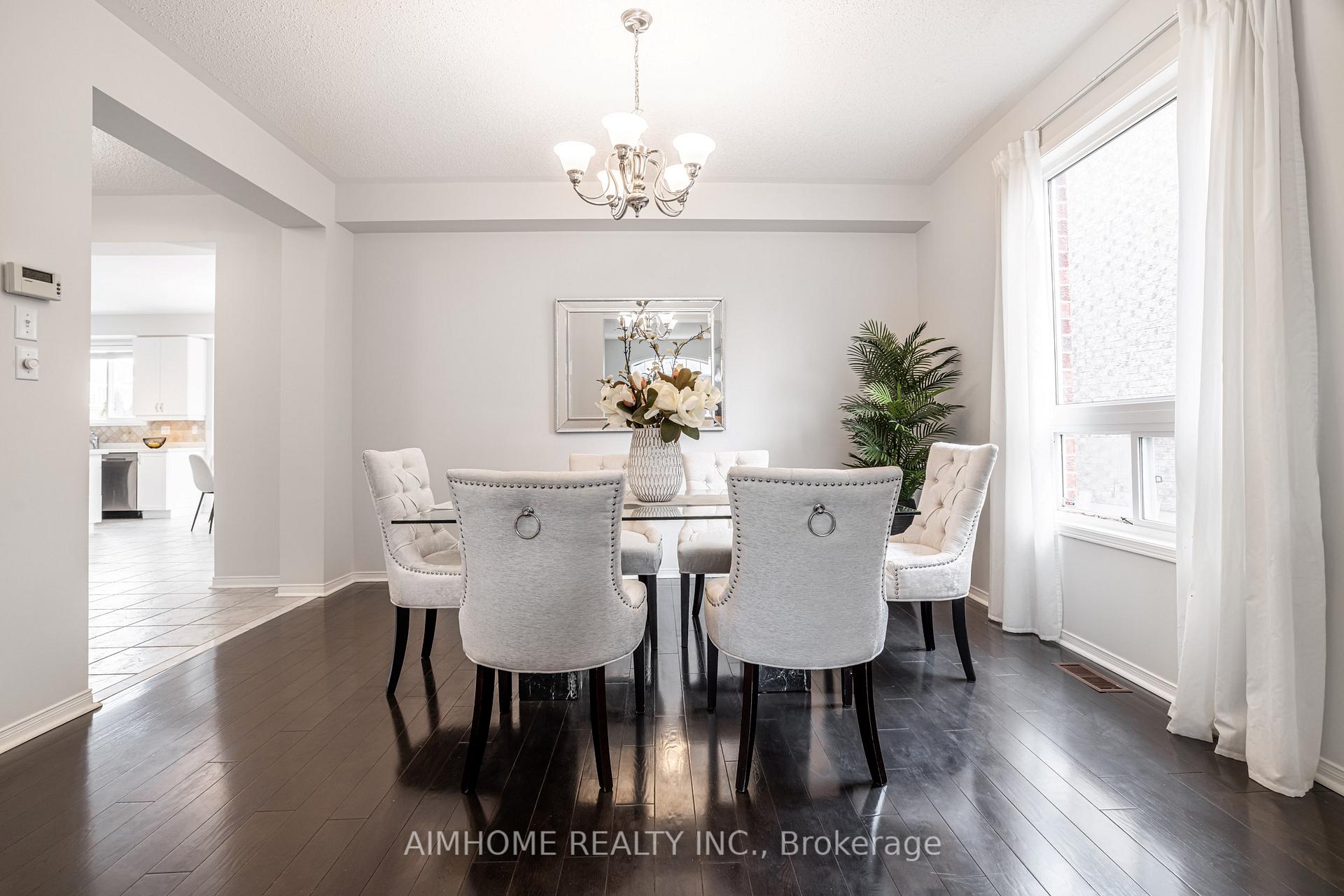 Photo 6 of 47 Golden Meadow Drive, Markham, Wismer — HOMEH